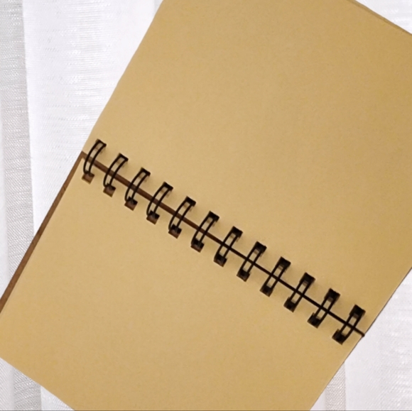 London 3D spiraled notebook NWOT - Picture 3 of 5